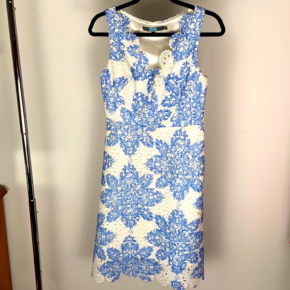 Never worn lace blue and white Dutch-esque midi